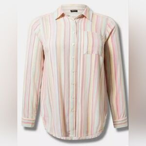 Torrid Lizzie Button-Up Long Sleeve Shirt Size 4X 26